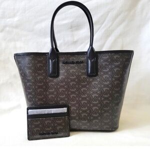 MK “Jodie” Tote Bag in Jacquard Black W/Matching Card Holder